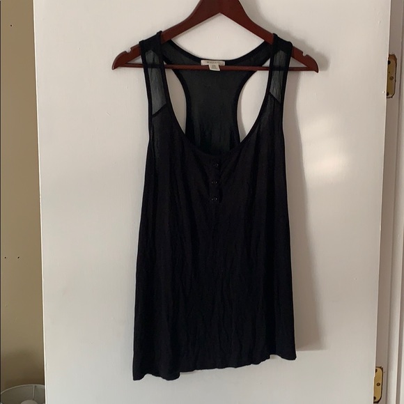 Women’s black Tank! - Picture 1 of 3